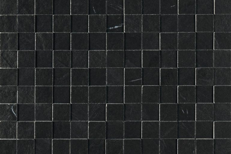 Kitchens Review Obsidean Nero floor tiles