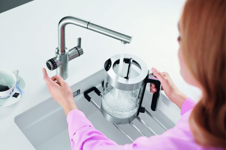 BLANCO EVOL-kitchen-smart_sustainable-tap