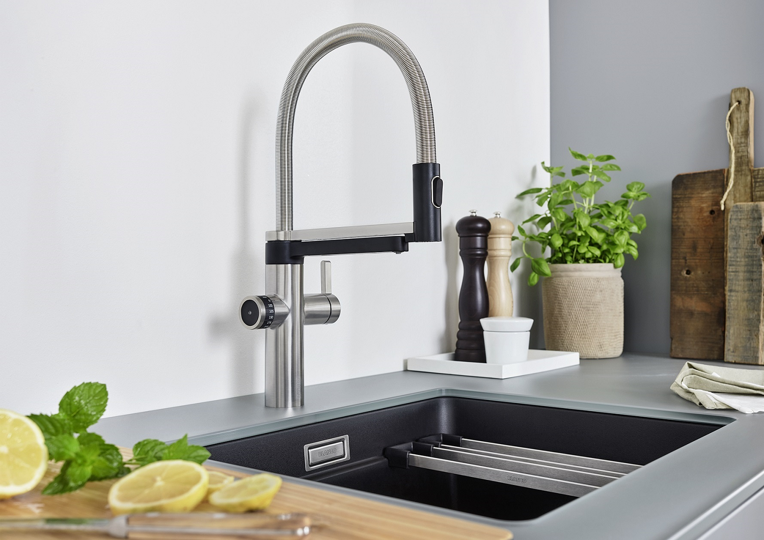 EVOL-S Pro Blanco Smart hot water tap