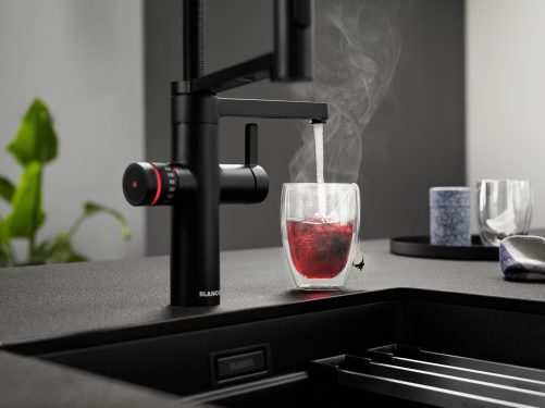 Kitfhens_Review_Blanco_Hottaps