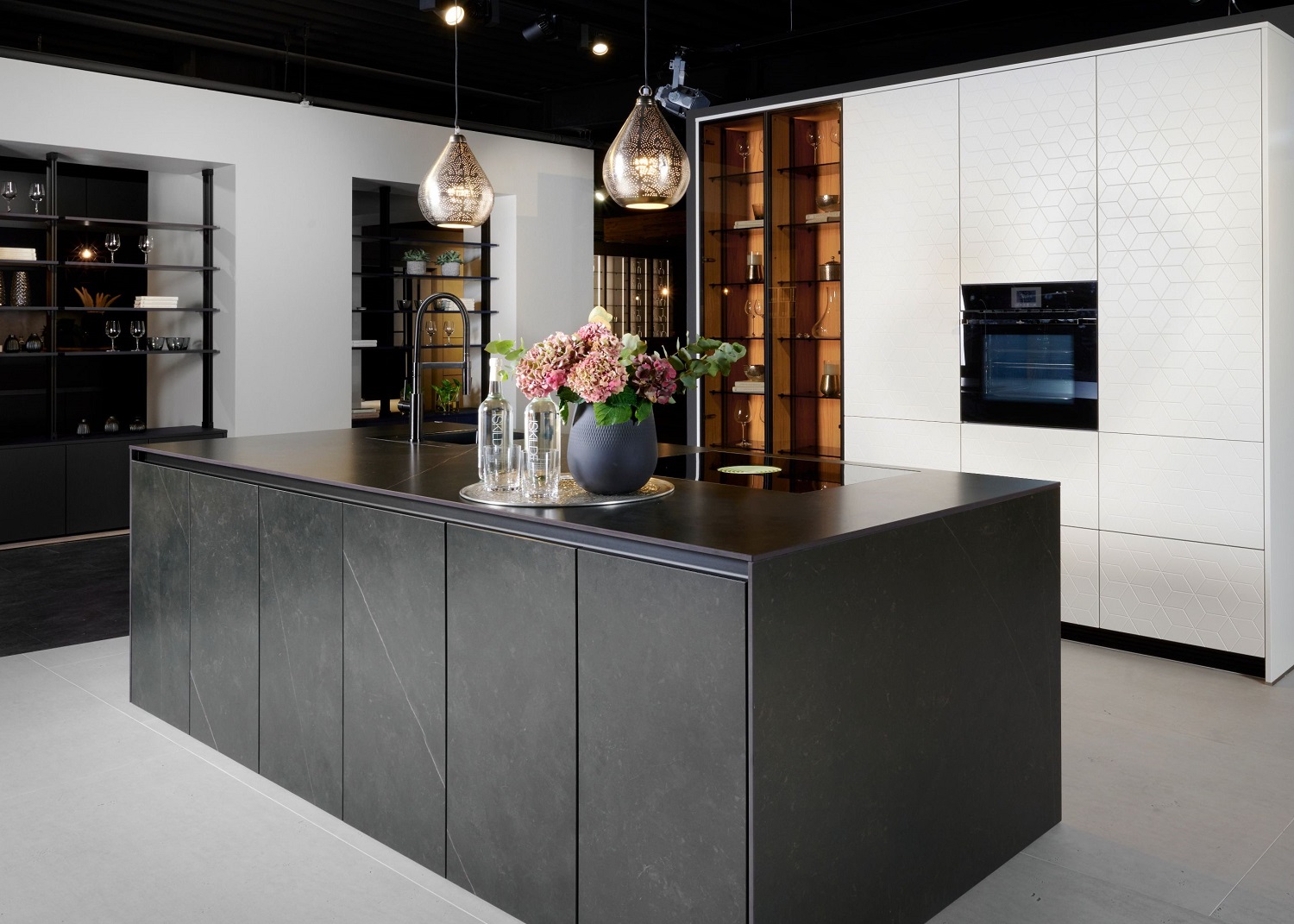 Kitchens_Review_Villeroy_Boch_)Carre_Signatire