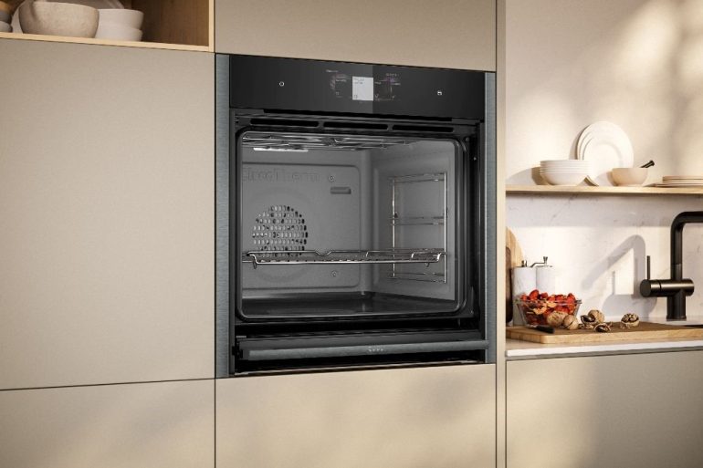 Kitchens Review Neff Graphite Grey Ovens