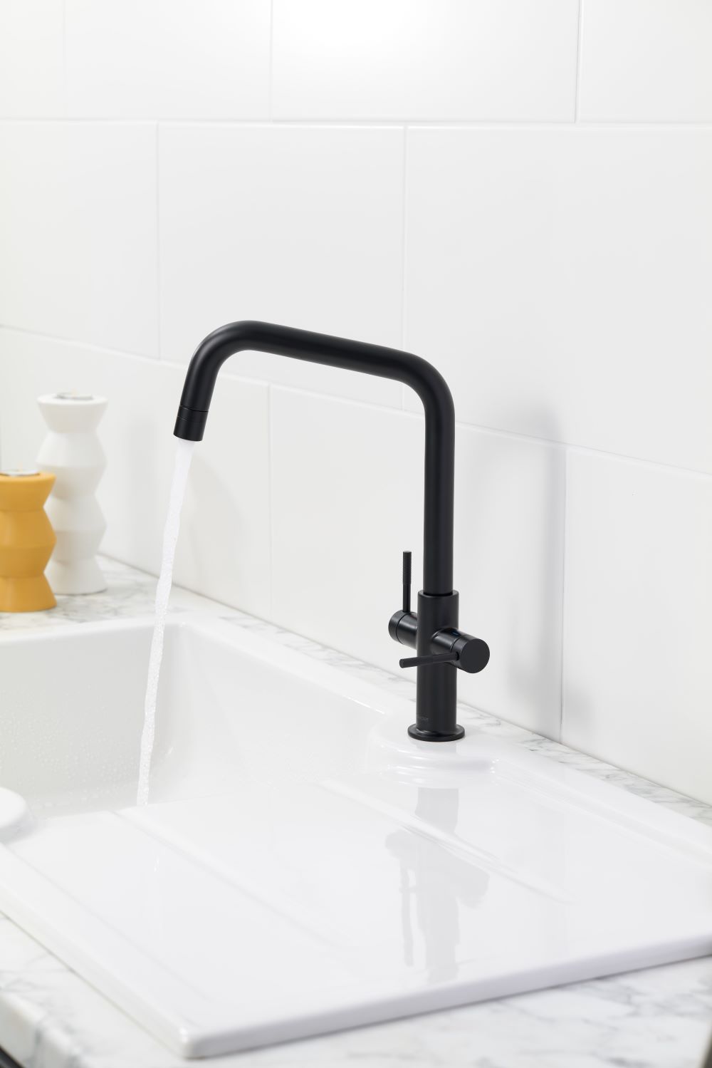 Topaz Twist and Spray Tap Clearwater