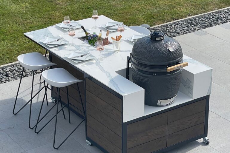 Laminam Outdoor Kitchen Company