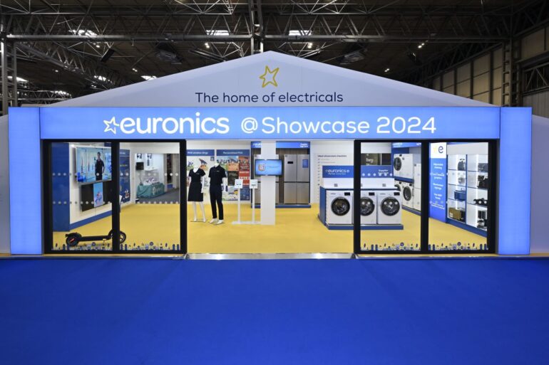 Kitchens-Review-Euronics-Showcase