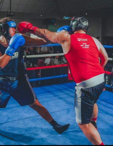 Kitchens-Review-PJH-UWCB-Boxing-Challenge