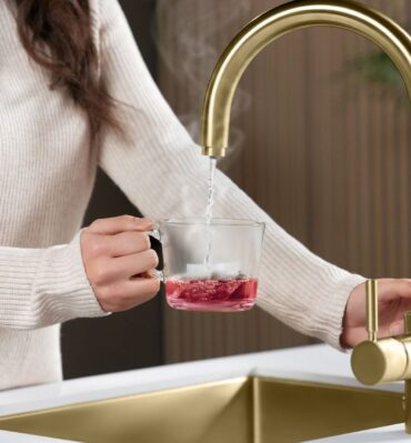 Kitchens-Review-InsinkErator-4N1-IHWT-J-Shape-Grace-Gold-