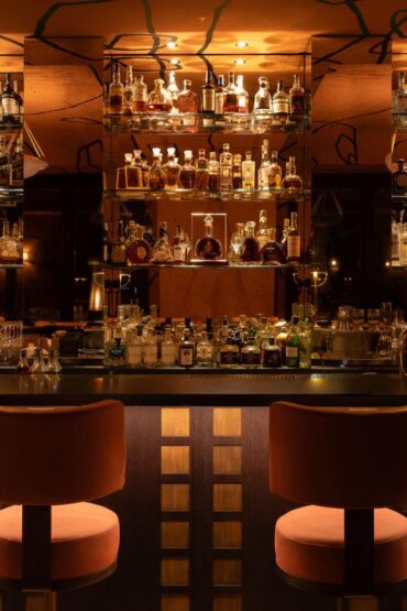 Kitchens-Review_Verdura_Resort_-_Scirocco_Bar