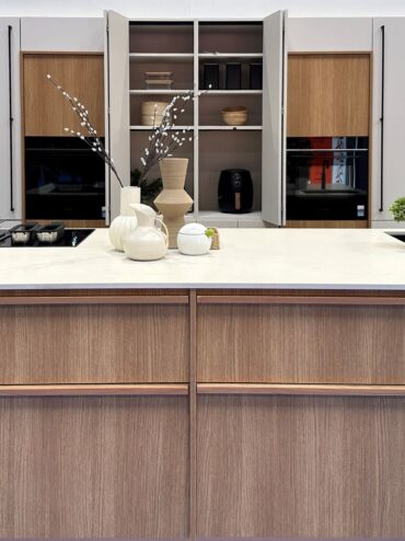 Kitchens-Review-KonigQuartz-Concrete-Sand.