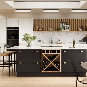 Kitchens-Review-1Oslo-Onyx-and-Highland-Stone