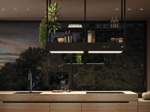 Kitchens-Review-Frankes-Mythos-T-Shelf-Evolution-island-hood