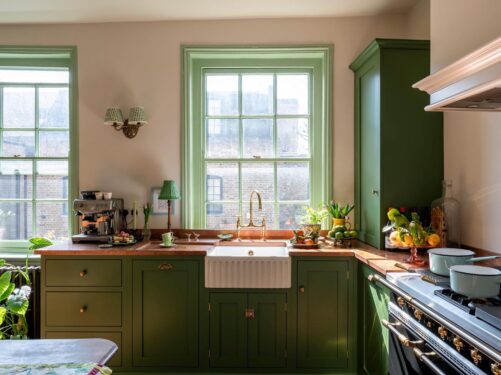 Kitchens-Review-Wonky-Mews-House-Real Shaker Kitchen-deVOL