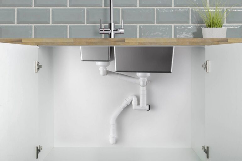 Kitchens-Review-Leisure-Sinks-Rapid-Fit-Plumb-Kit_Undersink
