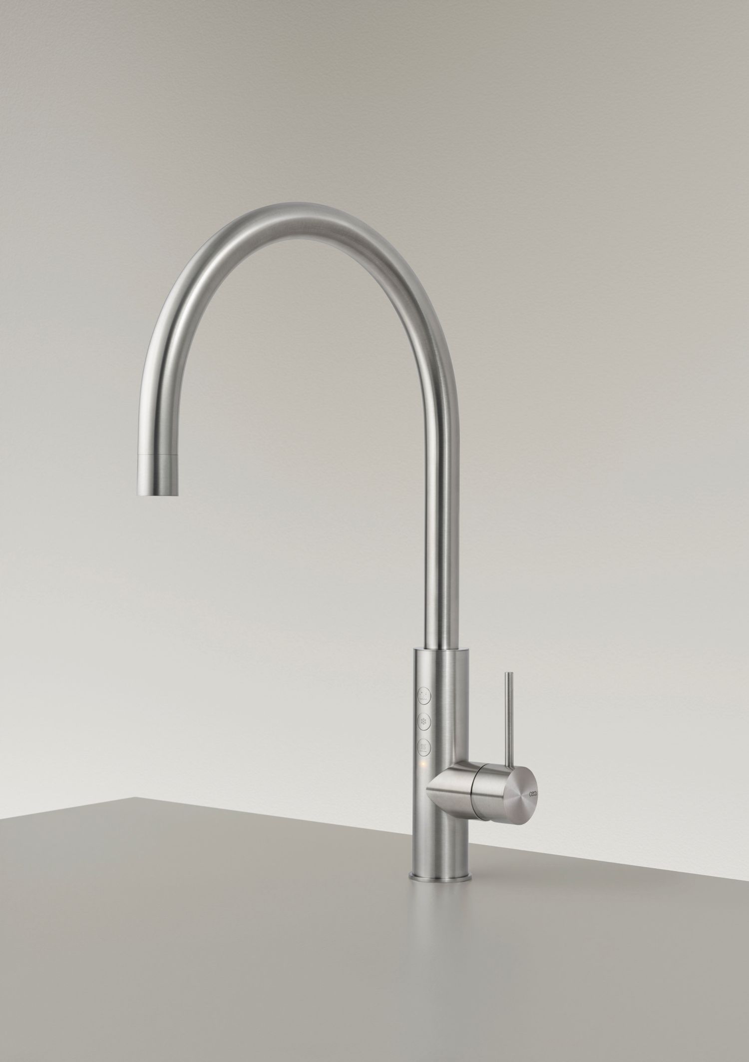 Kitchens-Review-ETW29_satin-finish-1