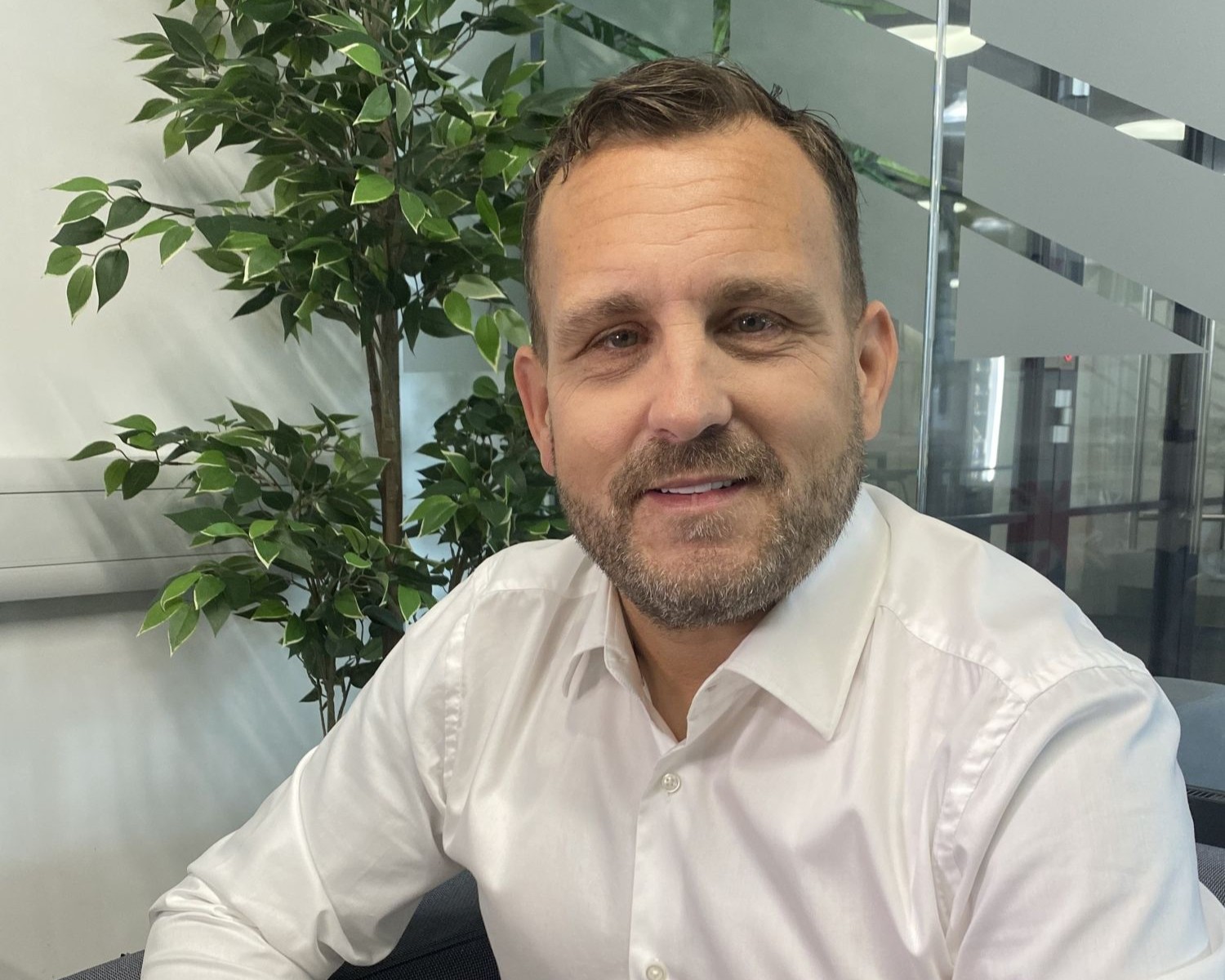 Kitchens-Review-BIFIS-Damian-Walters