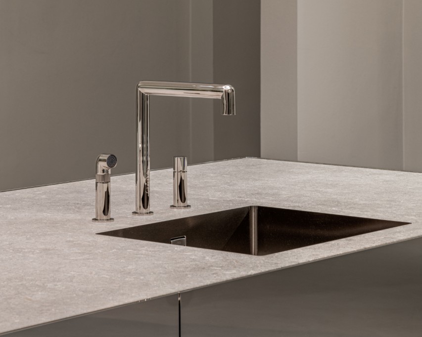 CEA launches Cartesio