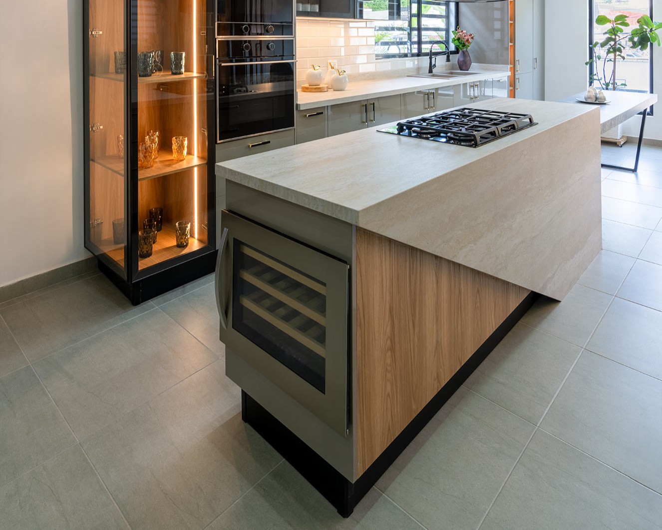 Tivoli CRL Stone Surface